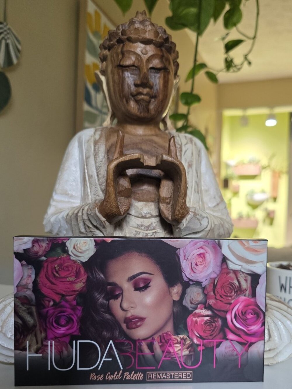 Huda Beauty Rose Gold Palette REMASTERED
